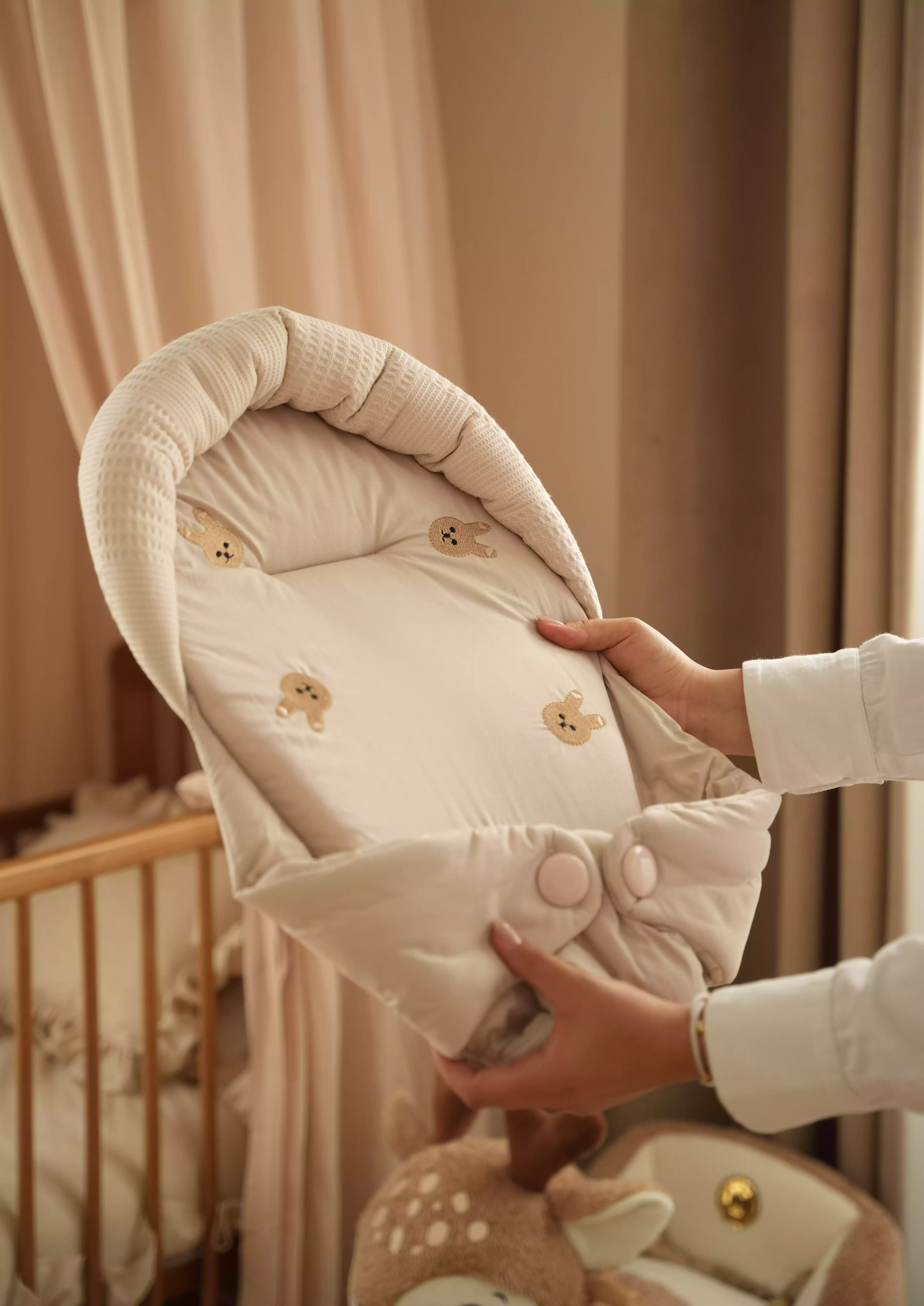 آعوشی خرگوش نسکافه ای